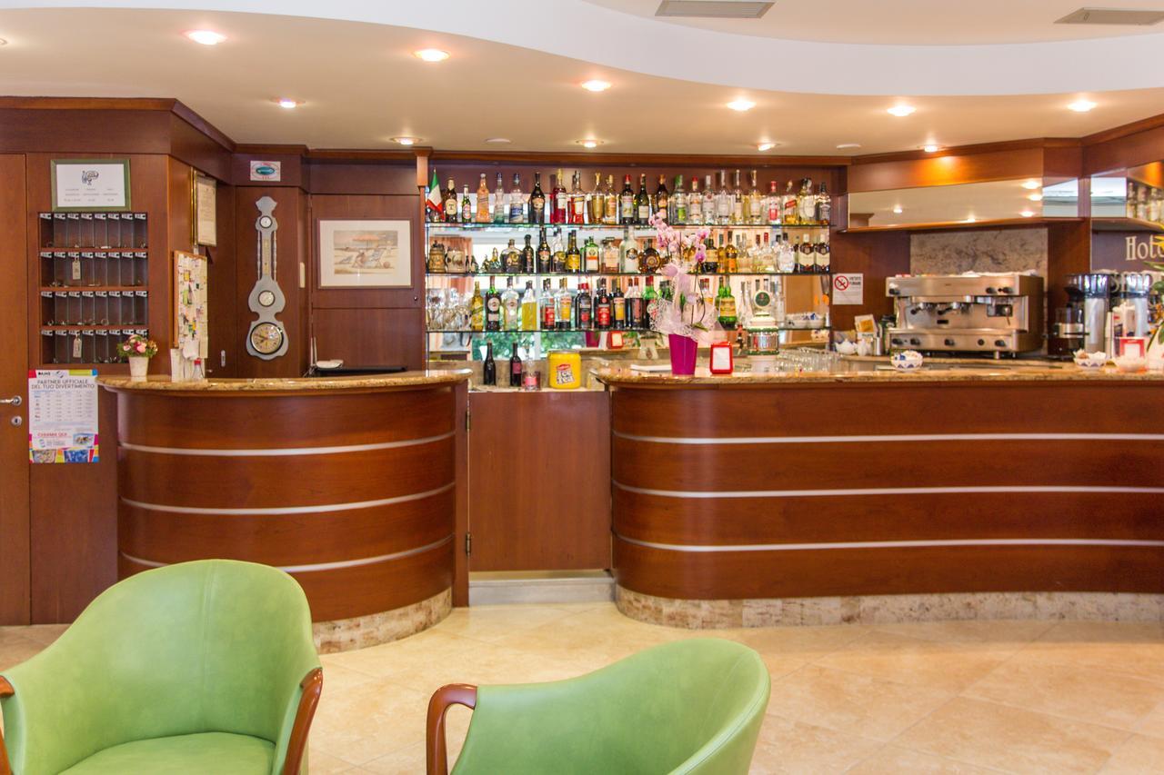 Hotel Simplon Беллария-Иджеа-Марина Экстерьер фото
